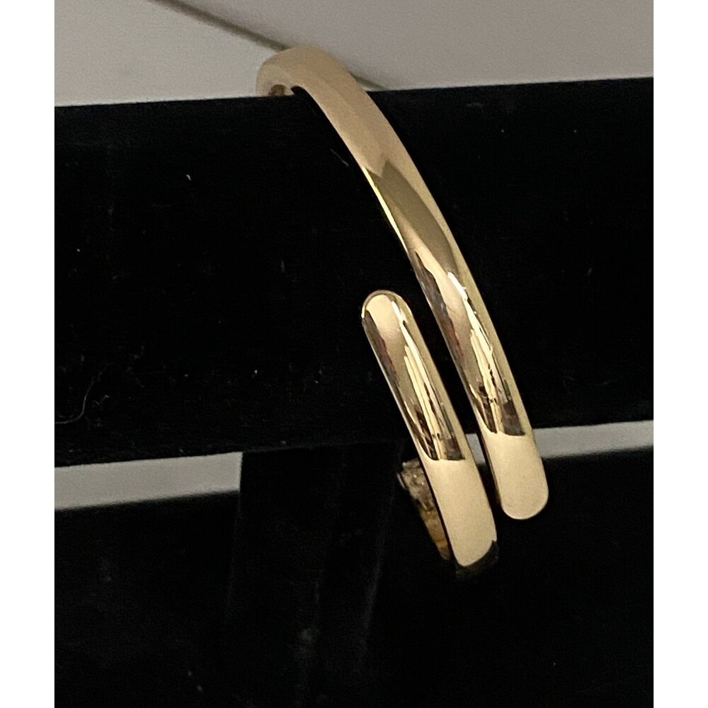 Monet Cuff Bracelet Hinged Gold Tone 7.5 in Classy New in Box